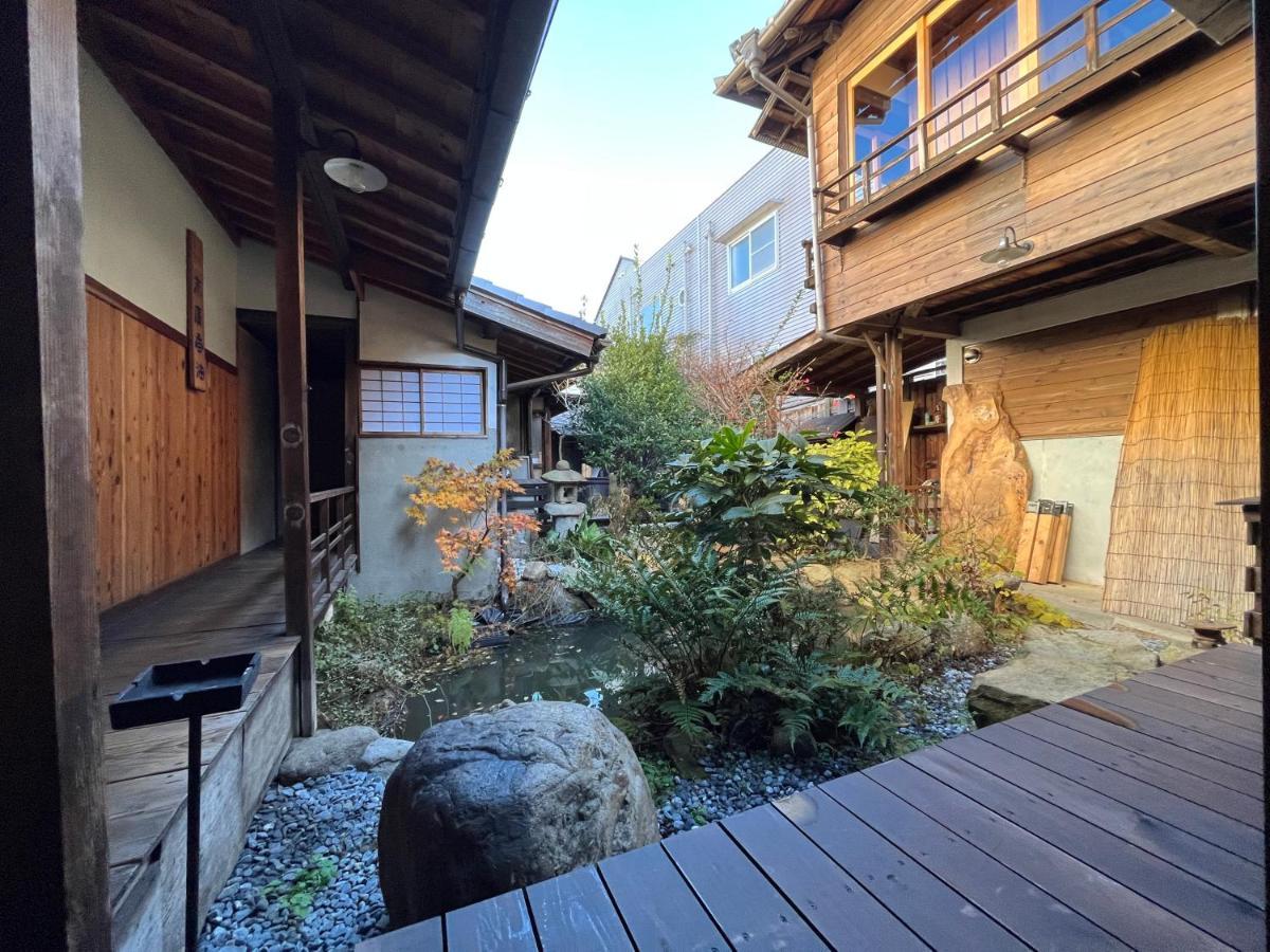Only One Group Stays Per Day -Tenmaya-家族や仲間と貸し切りゲストハウス 天満屋 ناكاتسوغاوا غيفو المظهر الخارجي الصورة